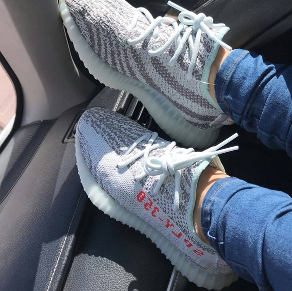 Shoes - Picture 1 of 4